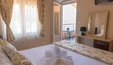 Hotel M