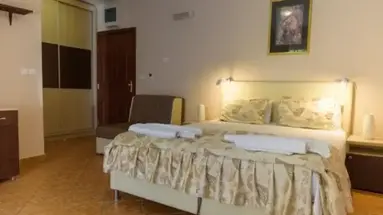 Hotel M