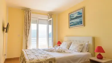 Hotel M