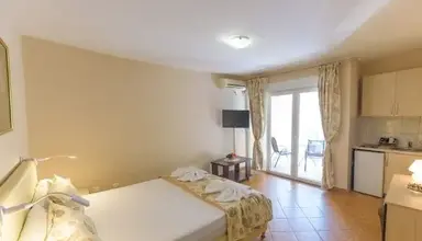 Hotel M