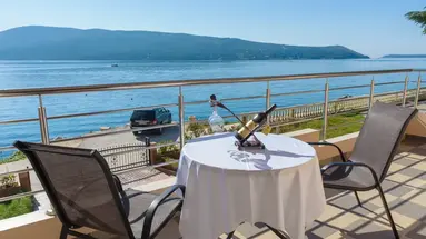 Hotel M