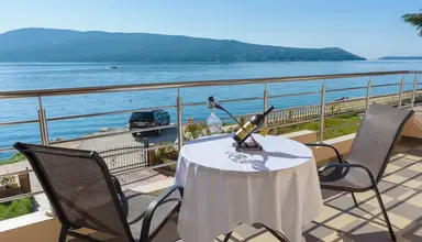 Hotel M