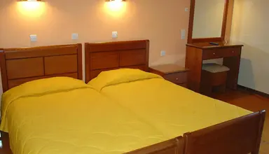 Hotel Oasis Perama