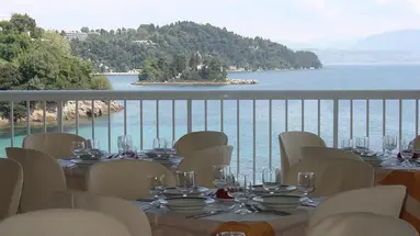 Hotel Oasis Perama