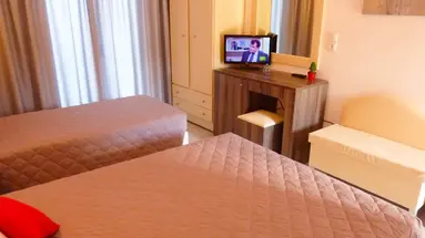 Hotel Oasis Perama