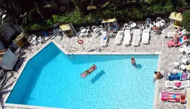 Hotel Oasis Perama