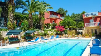 Hotel Oasis Perama