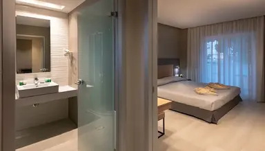 Hotel Sunday