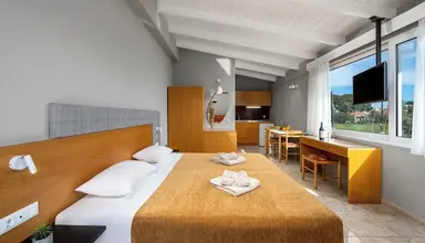 Hotel Sunday