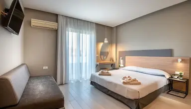 Hotel Sunday