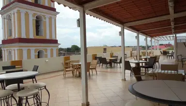 Hoteles E Real