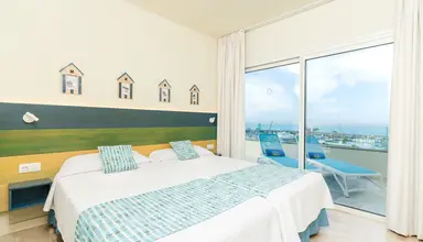 Hovima La Pinta Beachfront Family