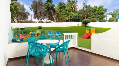 Hovima La Pinta Beachfront Family