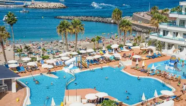 Hovima La Pinta Beachfront Family