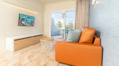 Hovima La Pinta Beachfront Family
