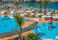 Hovima La Pinta Beachfront Family