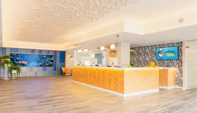 Hovima La Pinta Beachfront Family