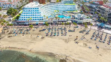 Hovima La Pinta Beachfront Family