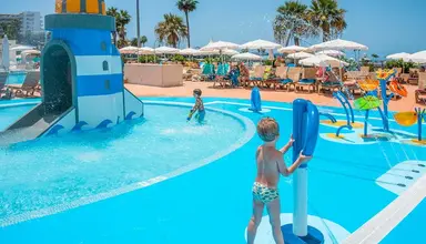 Hovima La Pinta Beachfront Family
