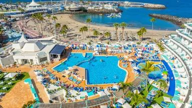 Hovima La Pinta Beachfront Family