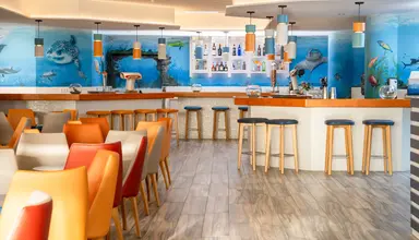 Hovima La Pinta Beachfront Family