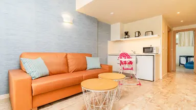 Hovima La Pinta Beachfront Family
