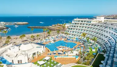 Hovima La Pinta Beachfront Family