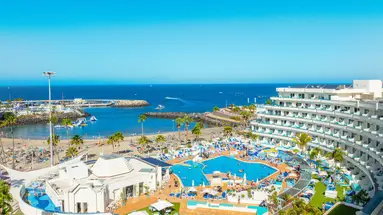 Hovima La Pinta Beachfront Family