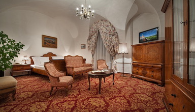 Hruba Skala