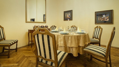 Hruba Skala
