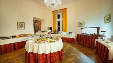 Hruba Skala