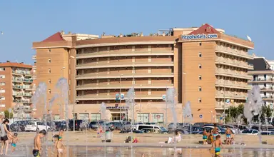 HTop Royal Sun Suites