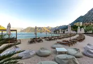 Huma Kotor Bay