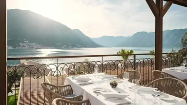 Huma Kotor Bay