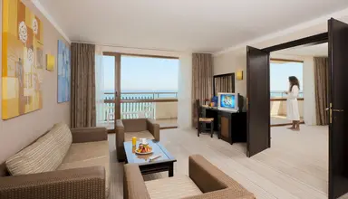 HVD Miramar Club
