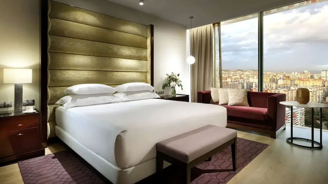 Hyatt Regency Barcelona Tower