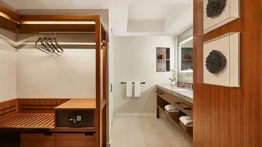 Hyatt Regency Maui Resort
