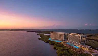 Hyatt Vivid Grand Island