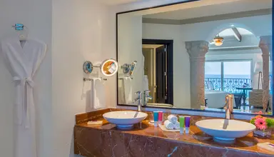 Hyatt Zilara Cancun