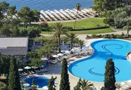 Hydra Beach Resort