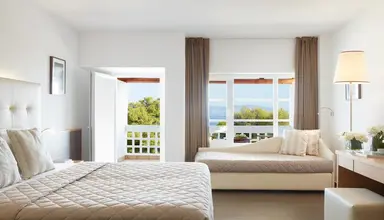 Hydra Beach Resort