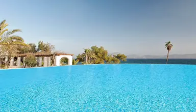 Hydra Beach Resort