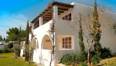 Hydra Beach Resort
