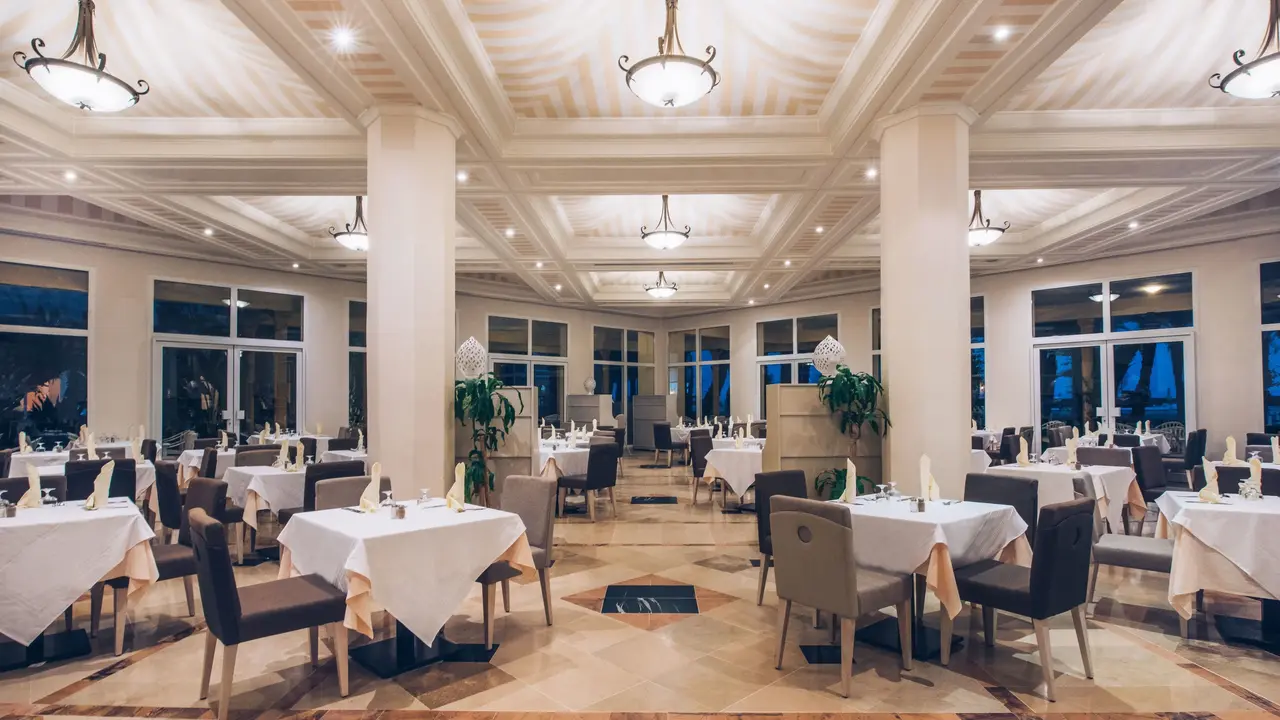 Iberostar Waves Averroes
