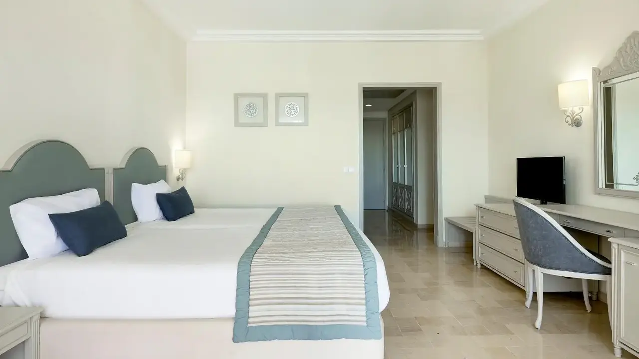 Iberostar Waves Averroes