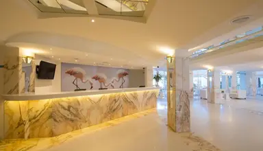 Iberostar Waves Ciudad Blanca