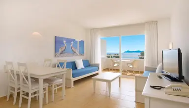 Iberostar Waves Ciudad Blanca