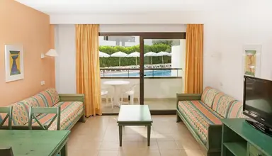 Iberostar Waves Ciudad Blanca