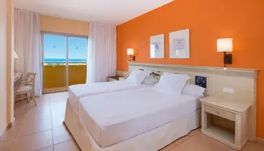 Iberostar Waves Gaviotas Park