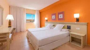 Iberostar Waves Gaviotas Park